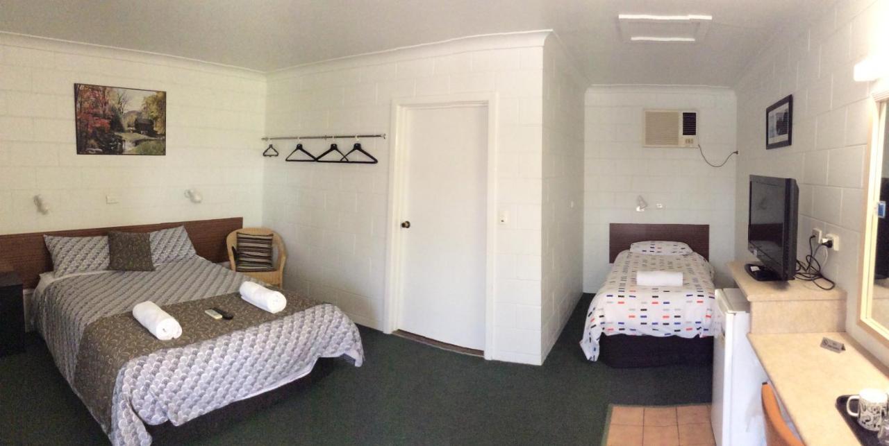 Cross Roads Motel Cobar Εξωτερικό φωτογραφία